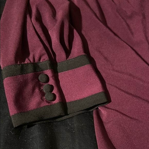 Karl Lagerfeld Blouse with Black Trim - Picture 7 of 7